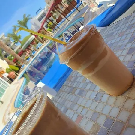 إم مونياتيس 3*